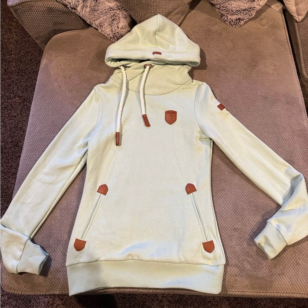 Wanakome Hoodie Sweater